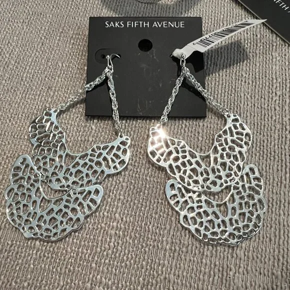 SAKS Silver Cuff Bracelet & Earrings - Picture 4 of 4